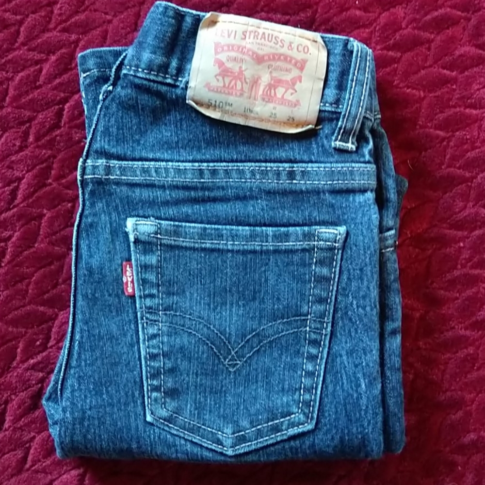 🤠 Boys 510 Levi Jeans size 10